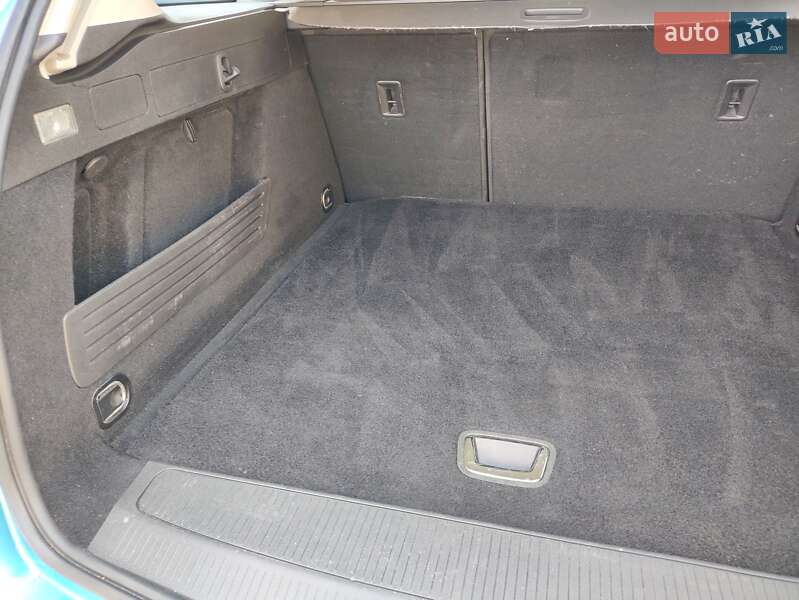 Універсал Opel Astra 2012 в Львові
