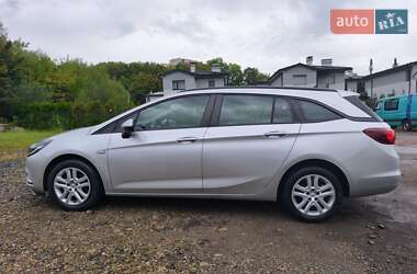 Универсал Opel Astra 2017 в 