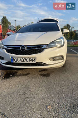 Универсал Opel Astra 2018 в 