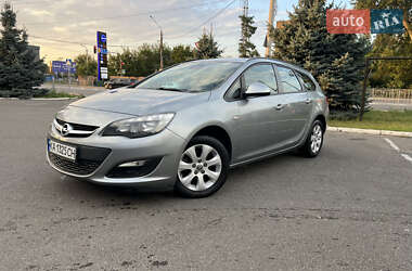 Універсал Opel Astra 2015 в Борисполі
