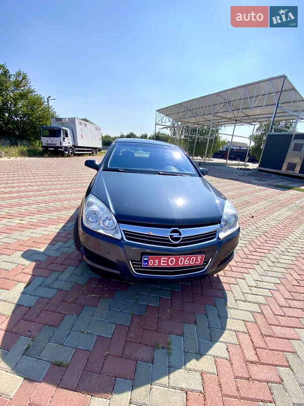 Хэтчбек Opel Astra 2008 в Белой Церкви