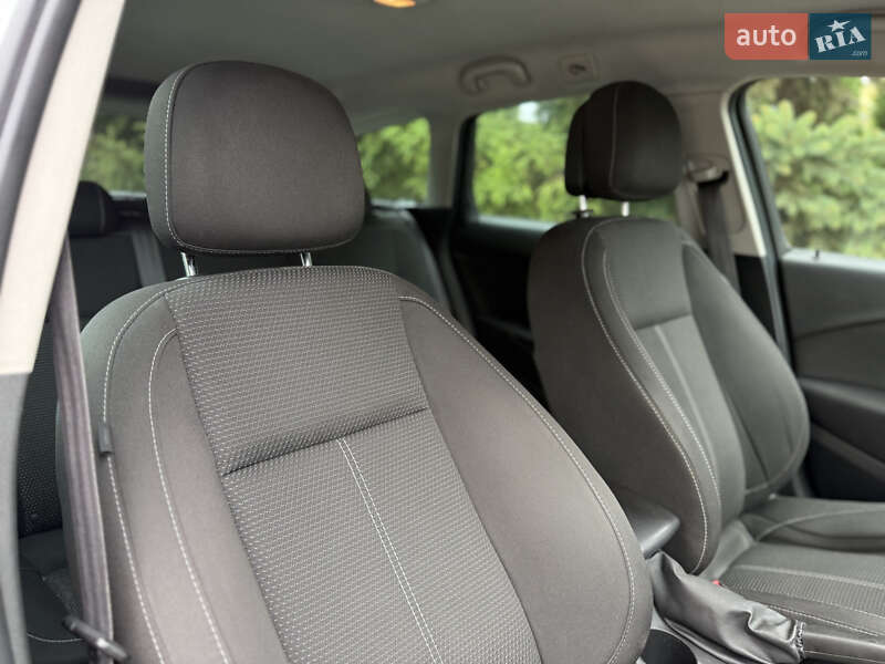 Универсал Opel Astra 2015 в Тернополе