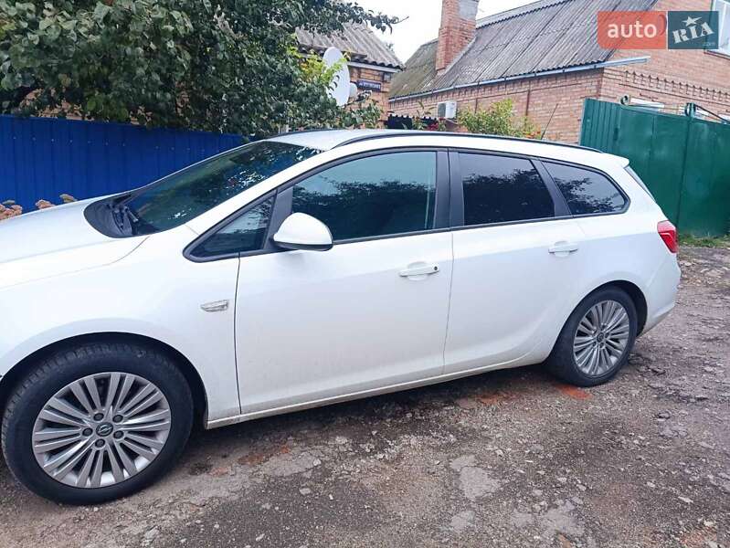 Універсал Opel Astra 2011 в Кропивницькому фото 6 Універсал Opel Astra 2011 в Кропивницькому