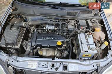 Седан Opel Astra 2008 в 