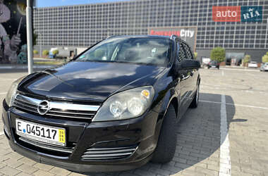 Универсал Opel Astra 2005 в 