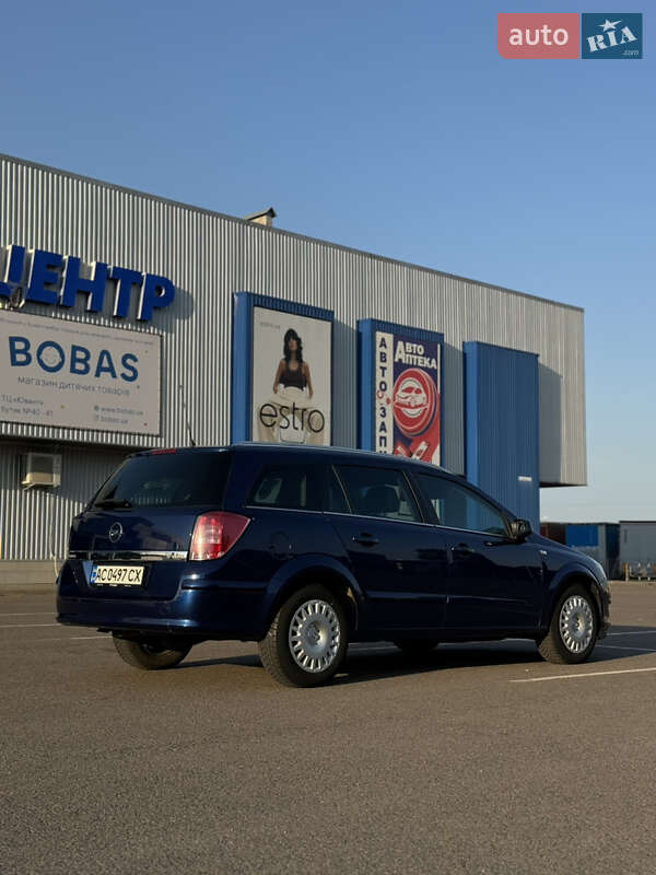 Универсал Opel Astra 2009 в Ковеле