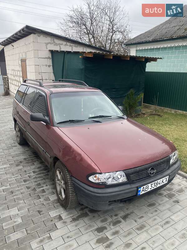 Универсал Opel Astra 1995 в Жмеринке