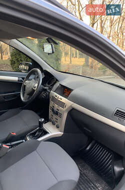 Універсал Opel Astra 2008 в 