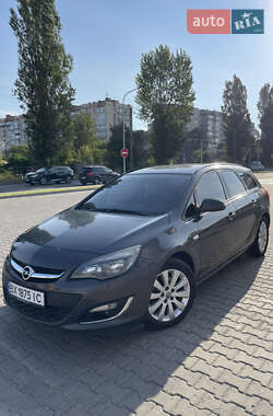 Универсал Opel Astra 2012 в Хмельницком