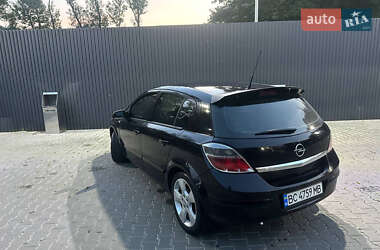 Хэтчбек Opel Astra 2009 в 