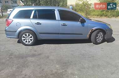 Универсал Opel Astra 2004 в 