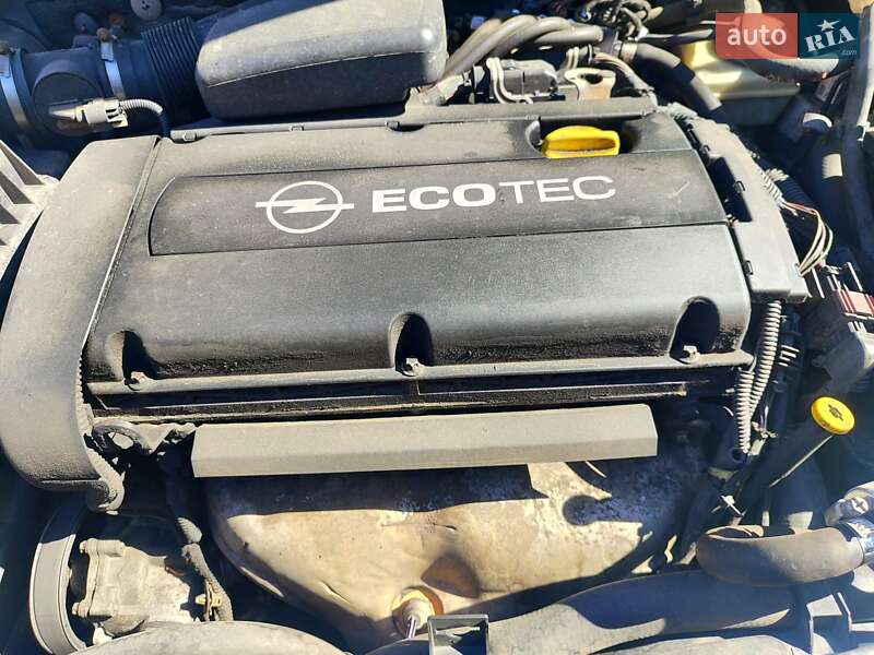 Универсал Opel Astra 2004 в Киеве