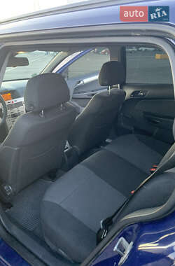 Універсал Opel Astra 2007 в 