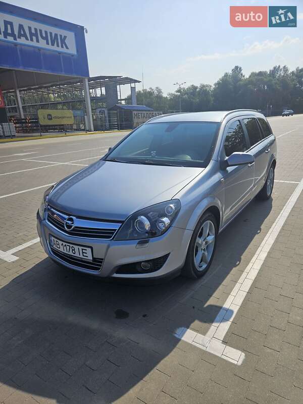 Opel Astra 2008