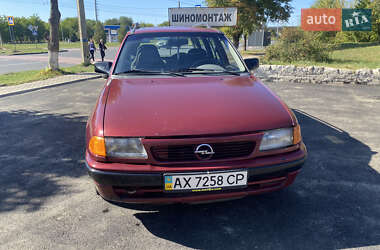 Универсал Opel Astra 1993 в 