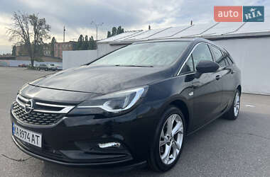 Універсал Opel Astra 2017 в Києві