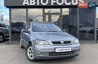 Седан Opel Astra 2007 в Киеве