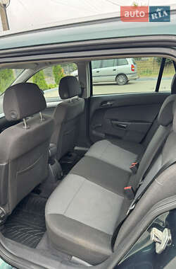 Универсал Opel Astra 2004 в 