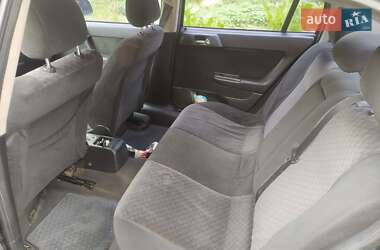 Седан Opel Astra 2002 в 