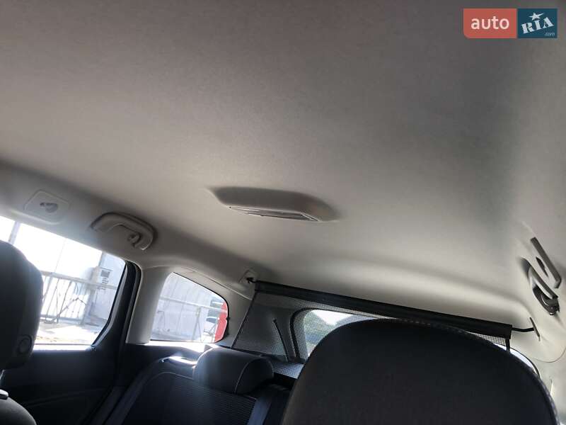 Универсал Opel Astra 2015 в Черновцах