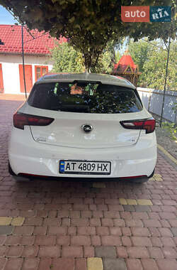 Хэтчбек Opel Astra 2017 в 