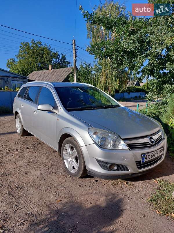 Opel Astra 2009
