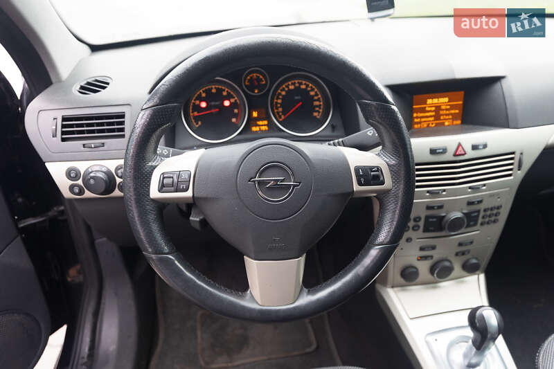 Хетчбек Opel Astra 2008 в Львові