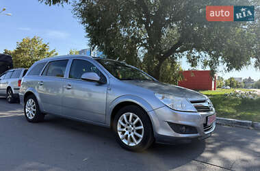 Универсал Opel Astra 2009 в 