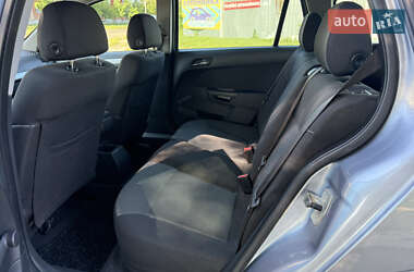 Универсал Opel Astra 2009 в 