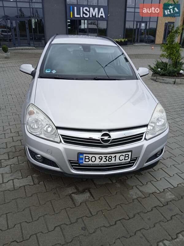Opel Astra 2008
