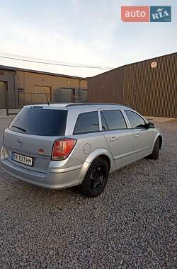 Универсал Opel Astra 2008 в 