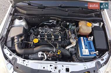 Универсал Opel Astra 2008 в 