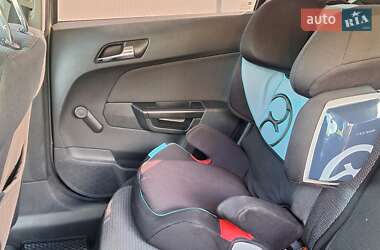 Хэтчбек Opel Astra 2007 в 