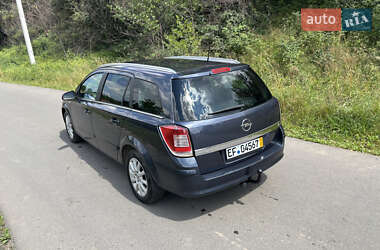 Универсал Opel Astra 2007 в 