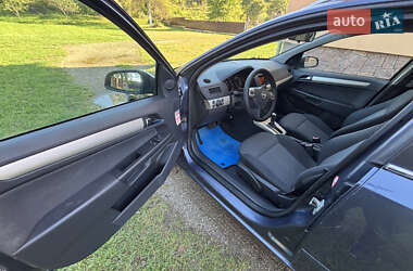 Универсал Opel Astra 2007 в 