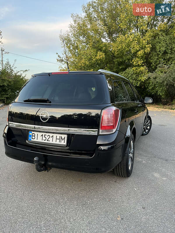 Универсал Opel Astra 2010 в Полтаве фото 9 Универсал Opel Astra 2010 в Полтаве