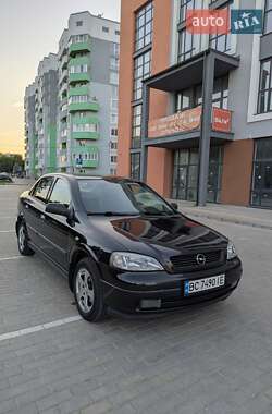 Седан Opel Astra 2008 в 