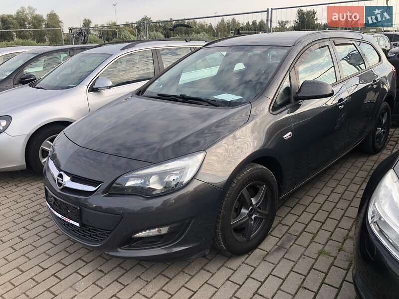 Универсал Opel Astra 2015 в Черновцах