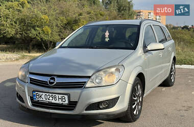 Универсал Opel Astra 2008 в 