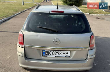 Универсал Opel Astra 2008 в 