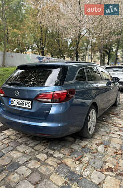 Универсал Opel Astra 2017 в 