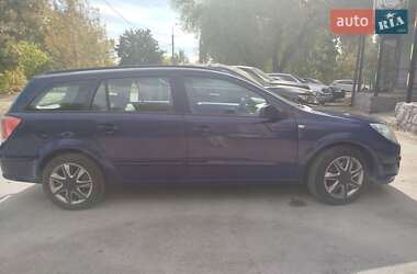 Универсал Opel Astra 2006 в 