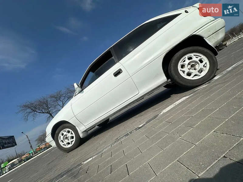 Хетчбек Opel Astra 1993 в Одесі