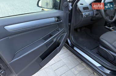 Универсал Opel Astra 2009 в 