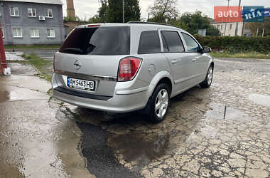 Универсал Opel Astra 2007 в 