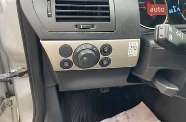 Универсал Opel Astra 2007 в 