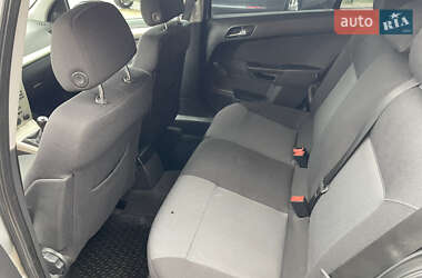 Универсал Opel Astra 2007 в 