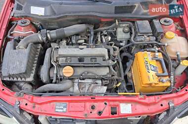 Универсал Opel Astra 2000 в 