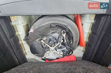 Универсал Opel Astra 2011 в Звягеле