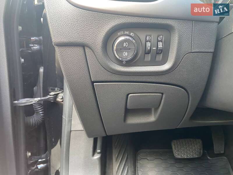 Универсал Opel Astra 2017 в Одессе